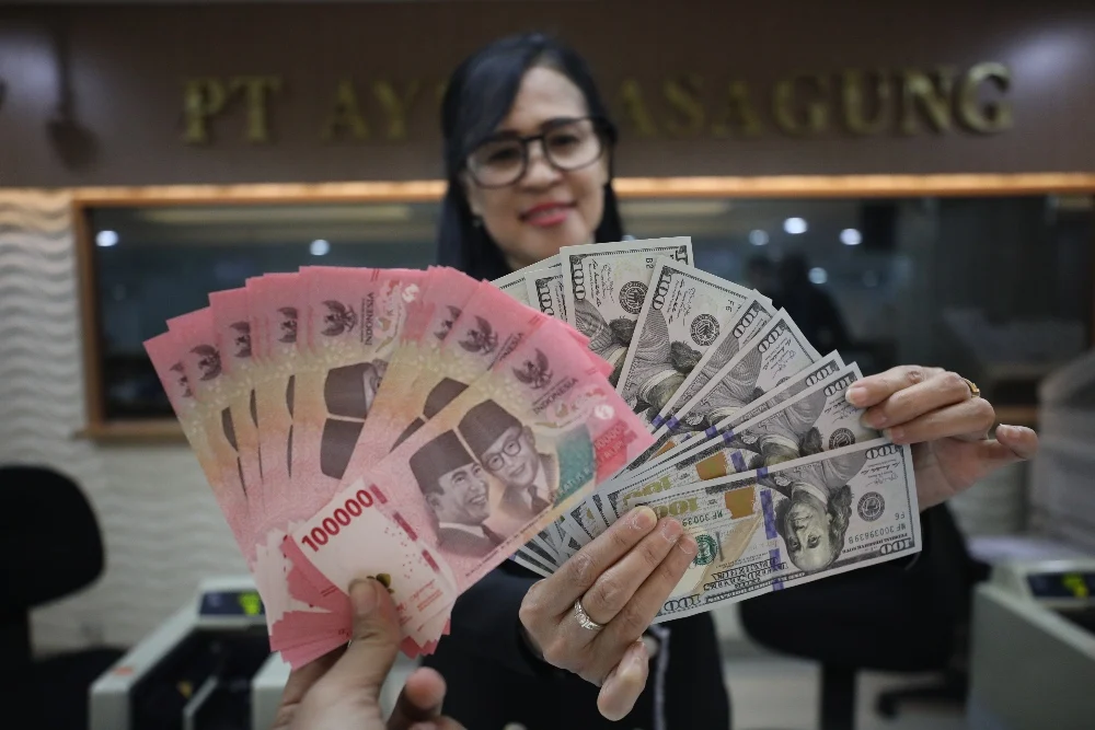 Nilai Tukar Rupiah Terhadap Dolar AS pada Senin, 20 Januari 2025